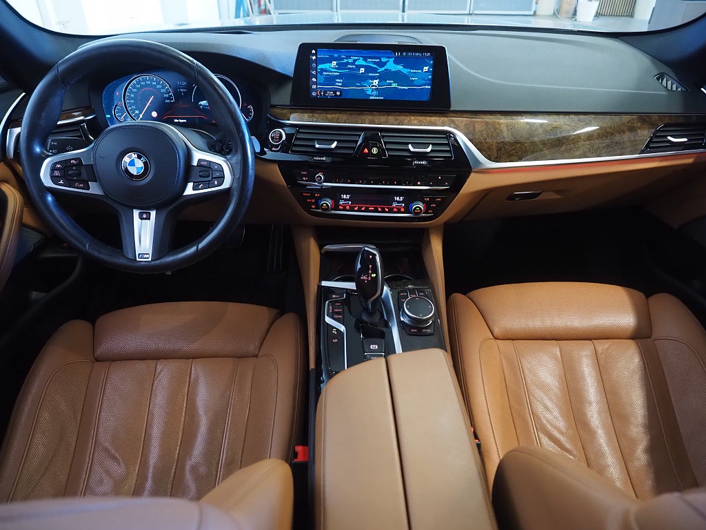 BMW 530 d xDrive 265hk Touring M Sport Pano H/K 360° Se Spec! 2018