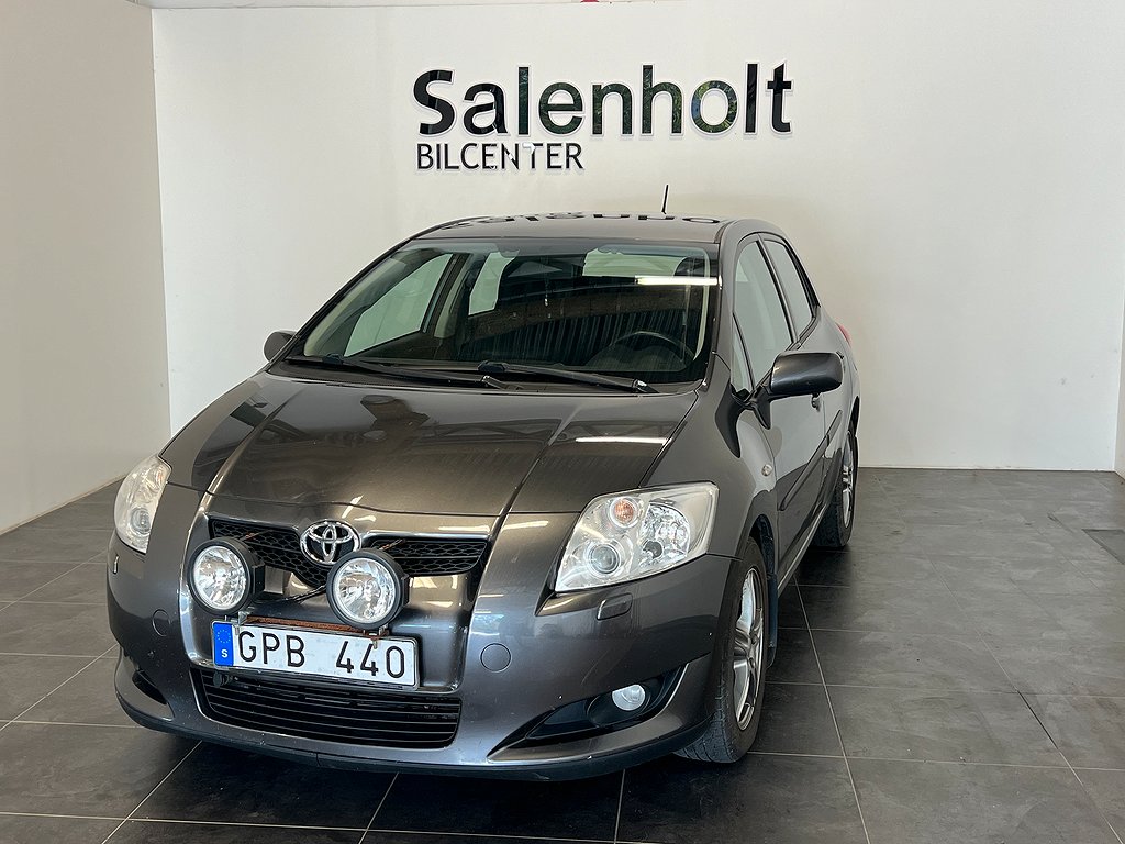 Toyota Auris 5-dörrar 1.6 Dual VVT-i DRAG M-värmare