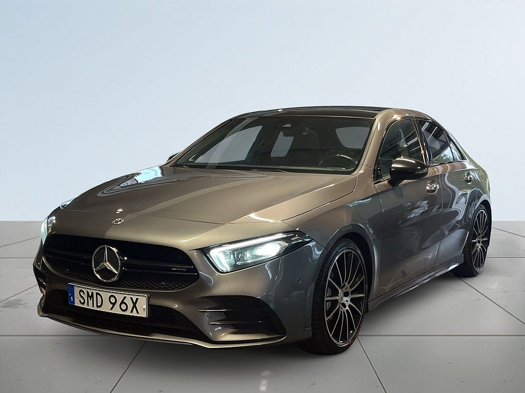 Mercedes-Benz AMG A 35 4MATIC Sedan AMG Pano/Kamera/Burmester/SoV/1Ägare
