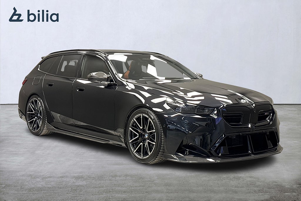 BMW M5 Touring-Ultimate-M Drivers Package-Kolfiberpaket