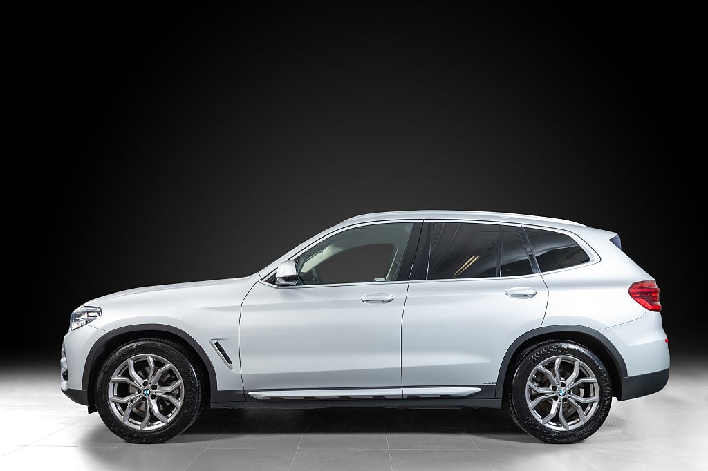 BMW X3 2018 - miniatyr 3