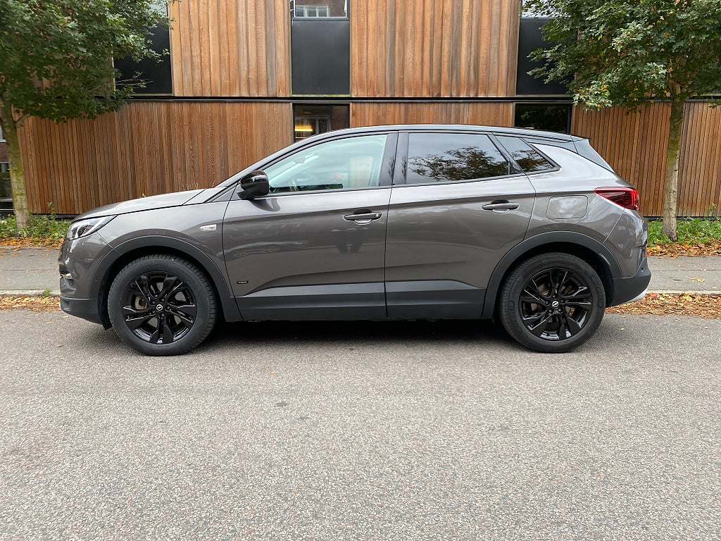 Opel Grandland X Plug-in Hybrid 225 Design Line Backkamera