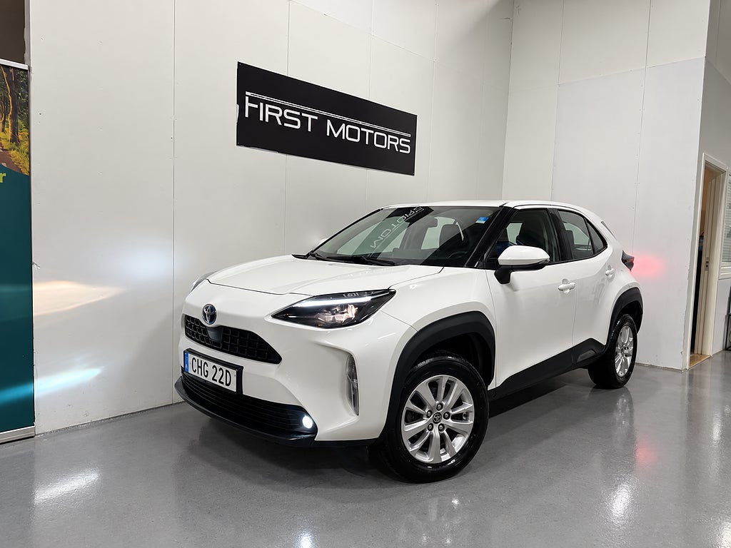 Toyota Yaris Cross Hybrid AWD-i e-CVT Active Euro 6/1-Brukare