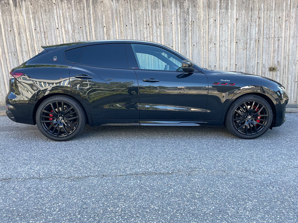 Maserati Levante 2021 - miniatyr 7