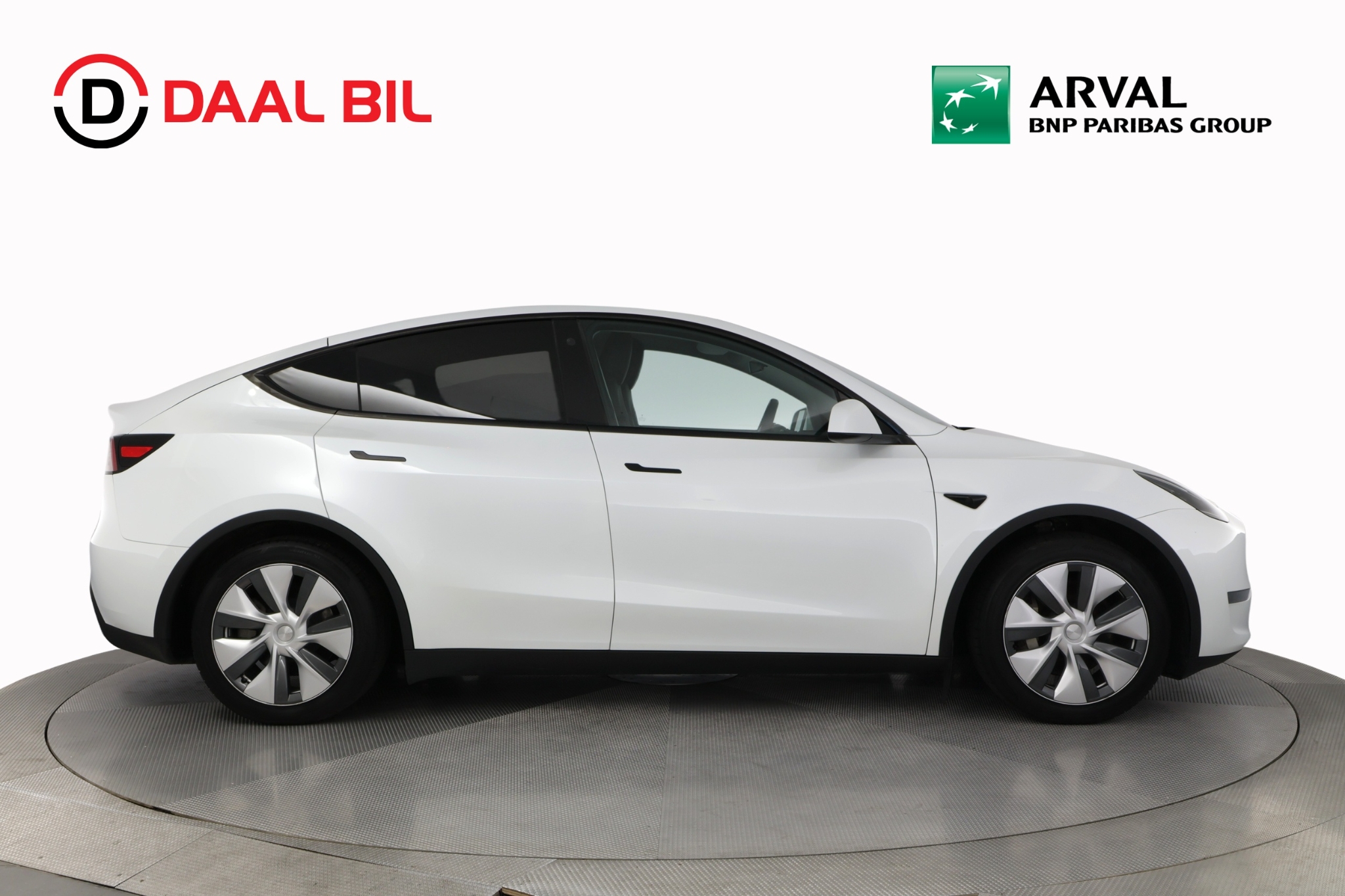 Tesla Model Y 2023, bild 5/10