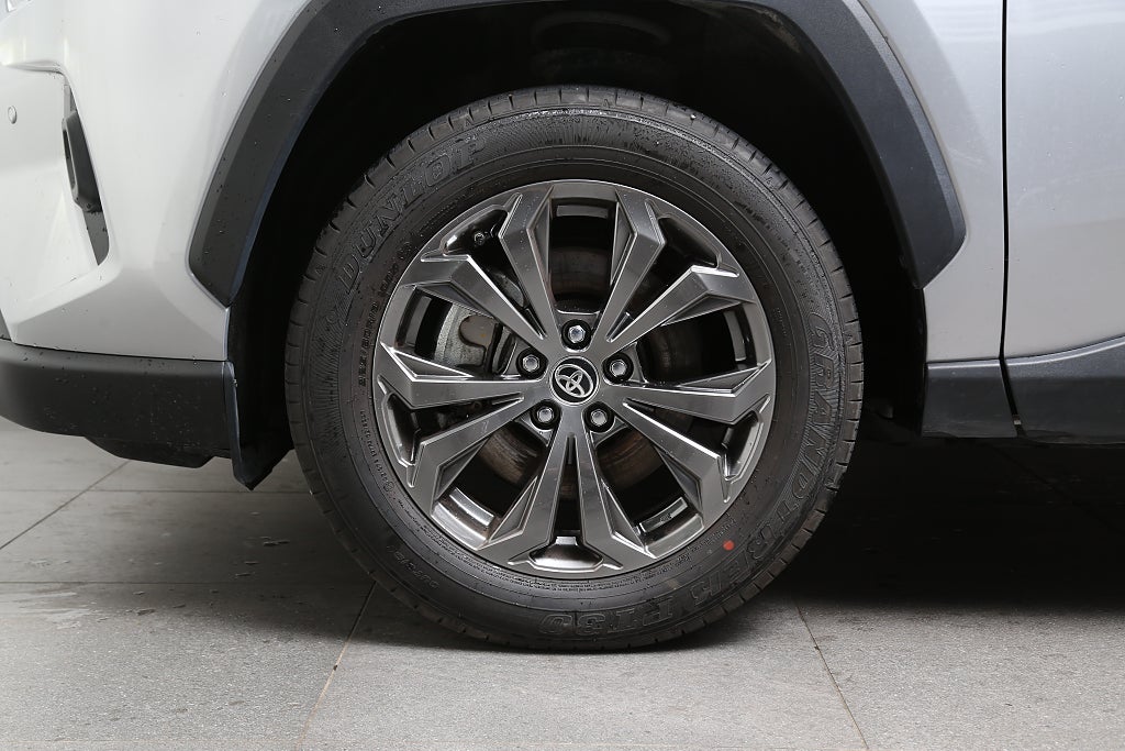 Toyota RAV4 Hybrid AWD-i E-CVT Executive 222hk Leasbar 2025