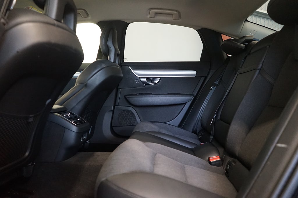Volvo S90 D4 Automat Momentum Navigation