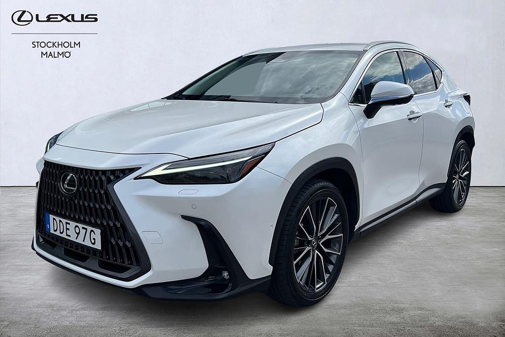 Lexus NX450H+ Luxury Head-up-dispaly Plug-in-hybrid