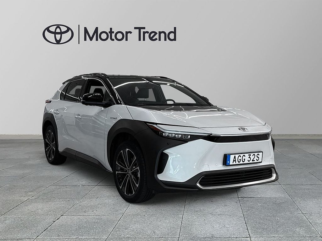 Toyota bZ4X AWD EXECUTIVE 20 ALUFÄLGAR PANORAMAGLASTAK B