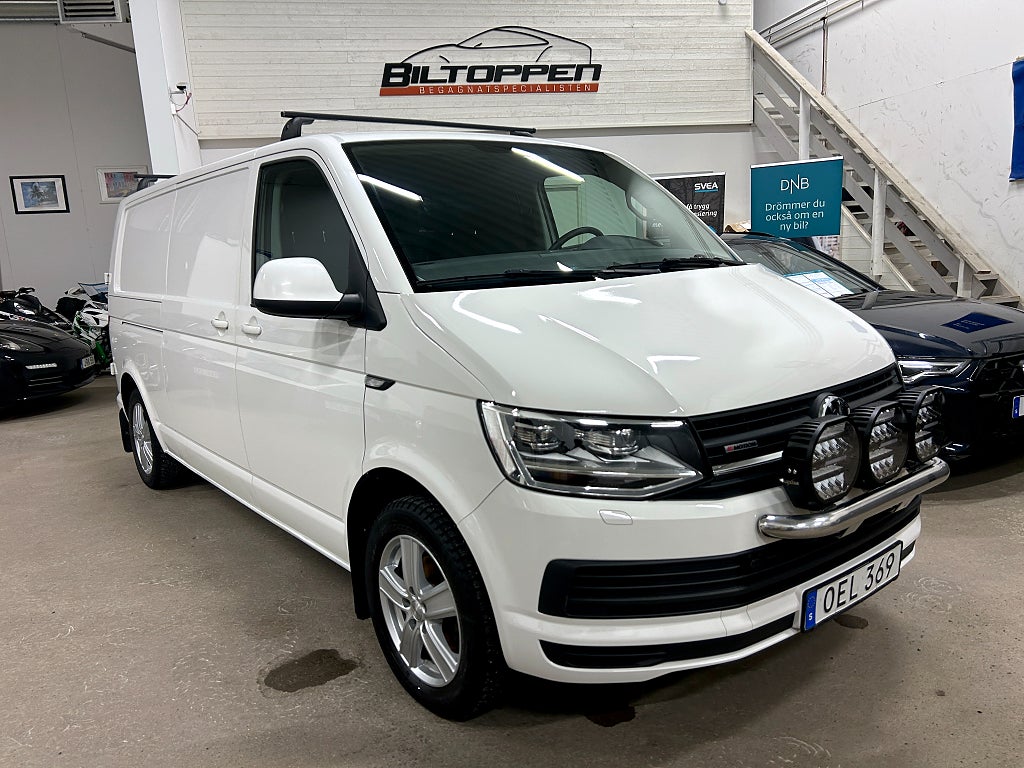Volkswagen Transporter T30 2.0 TDI BMT 4Motion 150 hk Leasebar / Blixtljus / D-värm+MoK