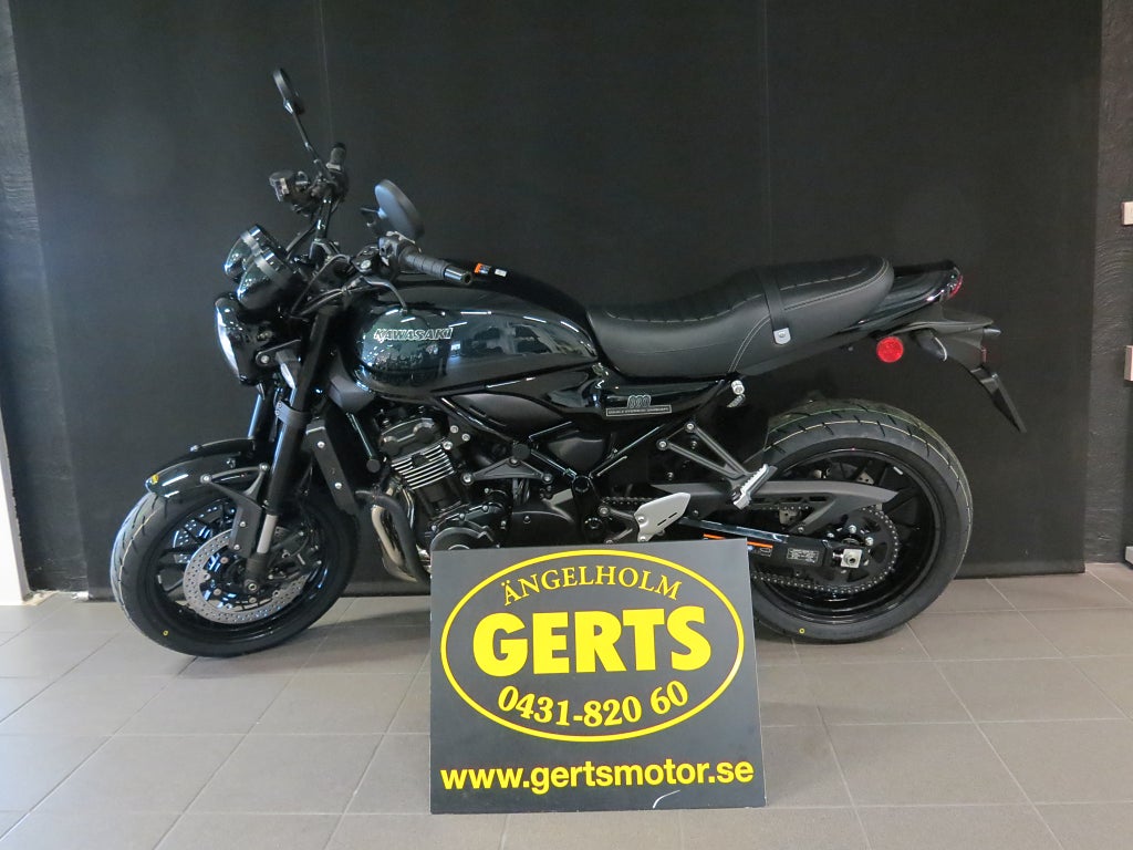 Kawasaki Z 900 RS BLACK EDITION 