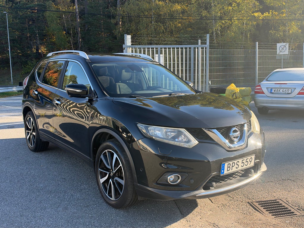 Nissan X-Trail 1.6 dCi 130hk AUT 7-sits 1 ägare Kamera Panorama Euro 6