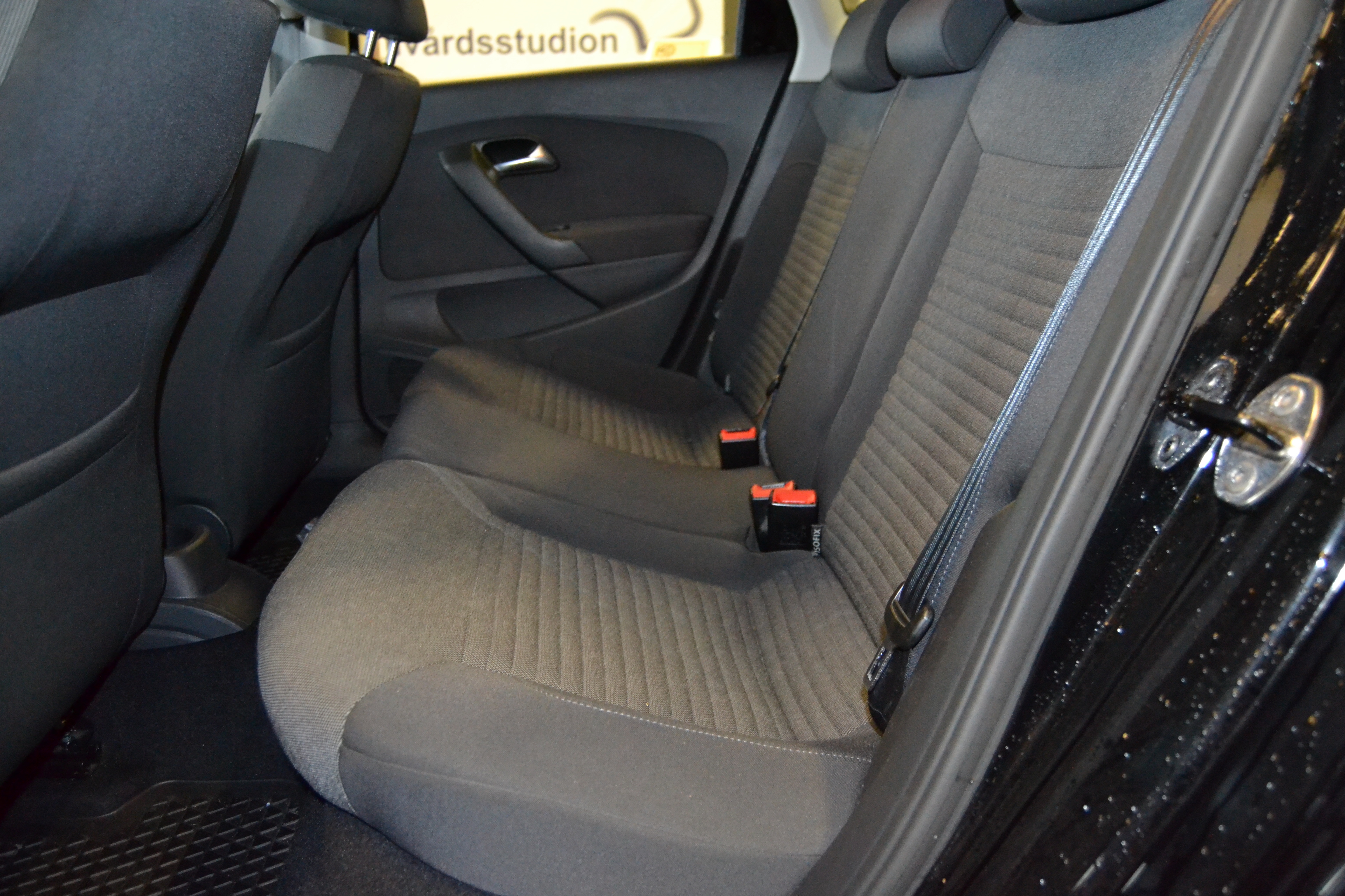 Volkswagen Polo 2010, photo 6/38