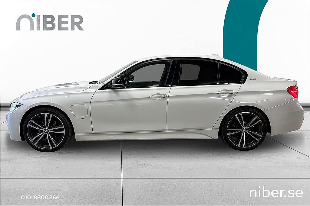 BMW 330e M-Sport, Teknikpkt, Navi, 2 brukare