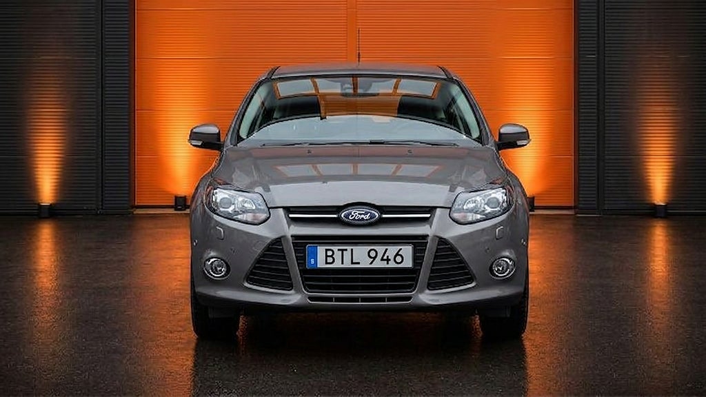 Ford Focus Kombi 2.0 TDCI Titanium | Aut | Drag