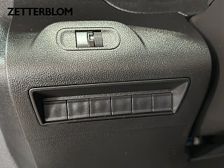 Transportbil - Skåp Peugeot Partner 15 av 16