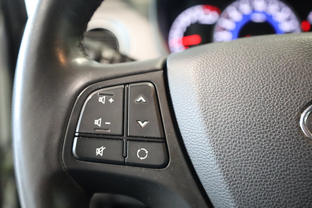Hyundai i10 1.0 blue 67HK Comfort Rattvärme AUX USB 2018