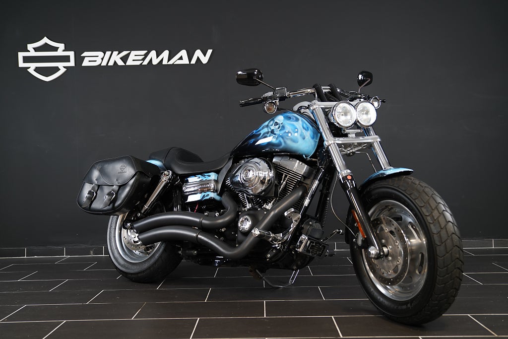 Harley-Davidson Dyna Fat Bob Vance & Hines Unik Lack