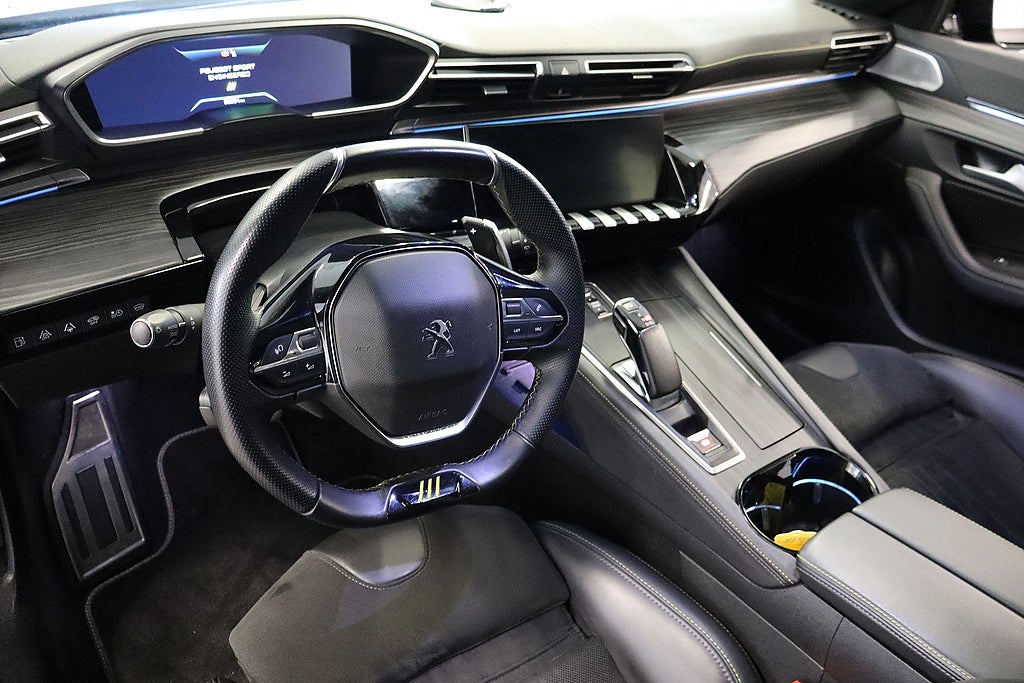 Bild på Peugeot 508 SW PSE Hybrid4 360hk AWD - PANORAMA, FOCAL