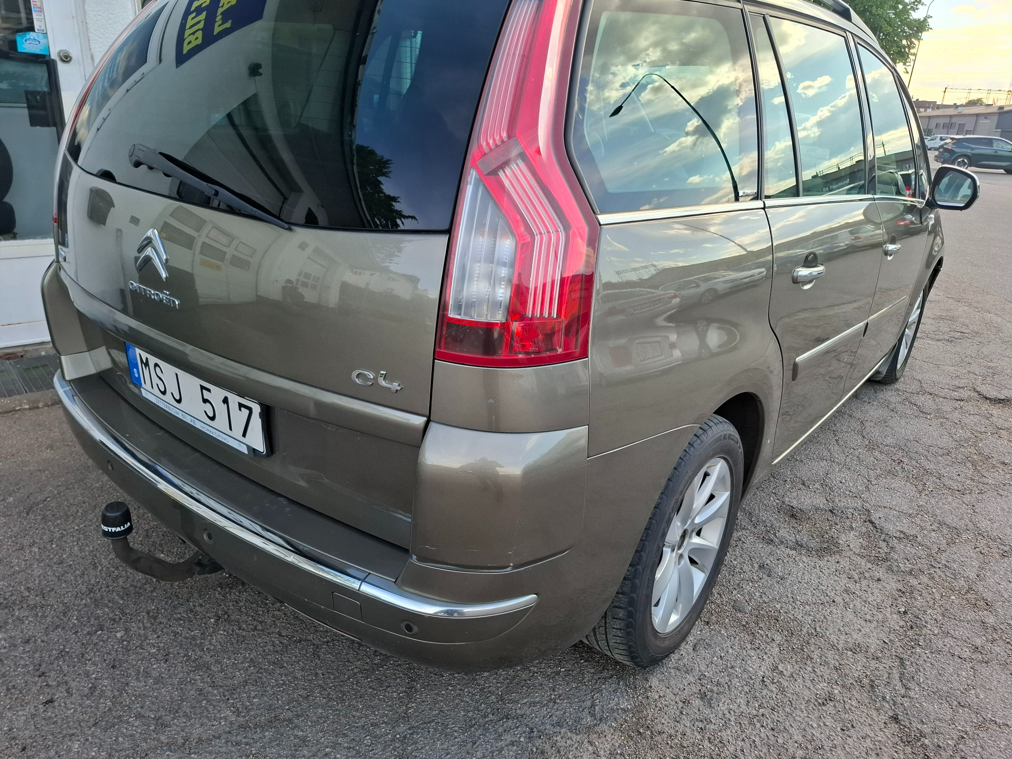 Citroen Grand C4 Picasso 2012, kuva 5/43