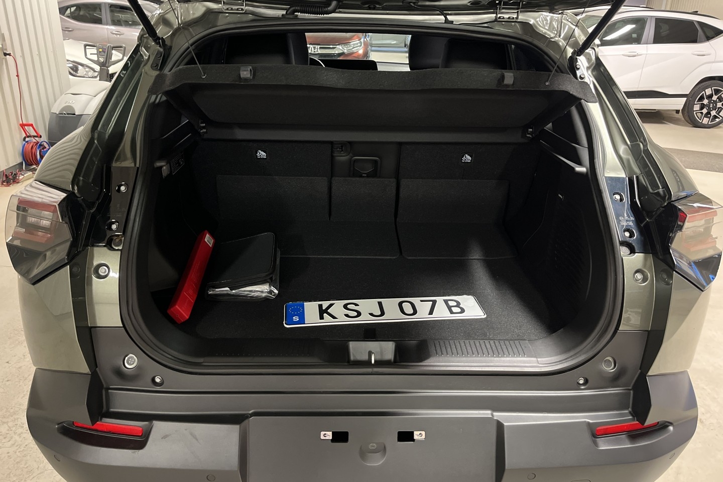 Suzuki eVitara 61 kWh 2WD Inclusive Demo 2025, bild 6/39