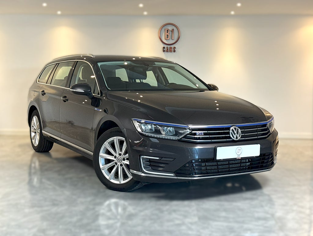 Volkswagen Passat GTE 1.4 TSI ACT 218HK B-KAMERA DRAG PLUG-