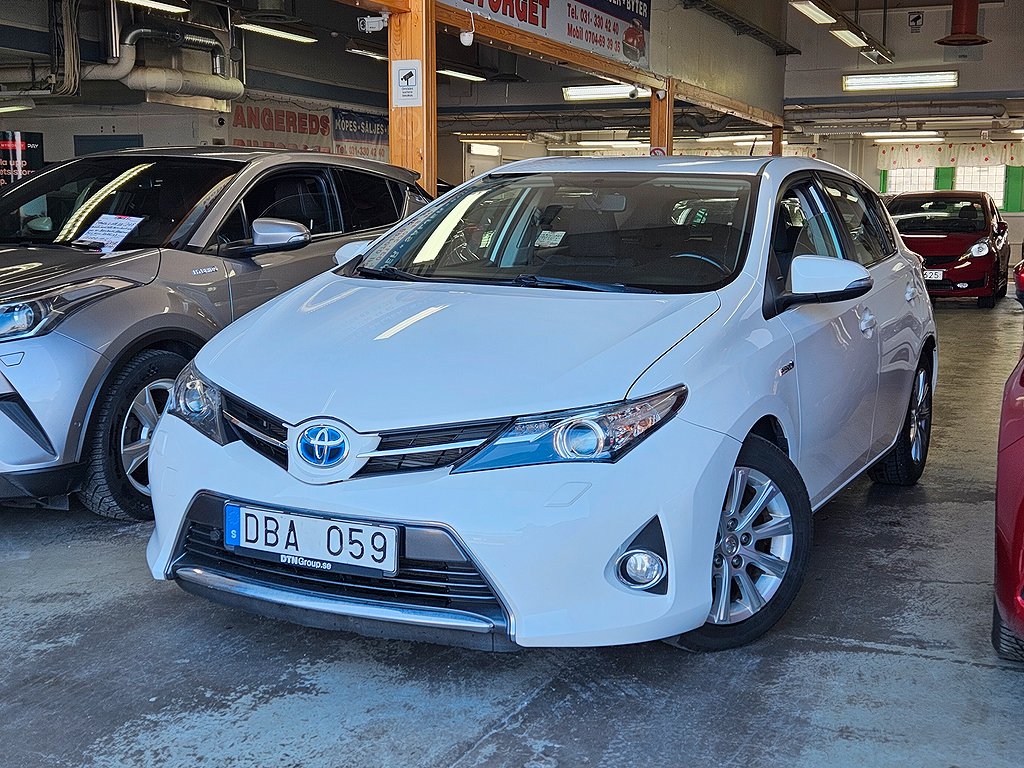 Toyota Auris Hybrid e-CVT 1.8  Automat 0% Ränta