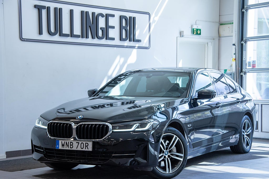 BMW 530e xDrive 292HK Sedan Läder Värm Dragkrok Backkamera MOMS