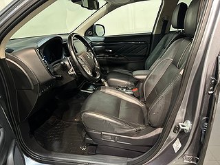 Mitsubishi Outlander PHEV Business 360° Pvärm Drag Skinn SoV