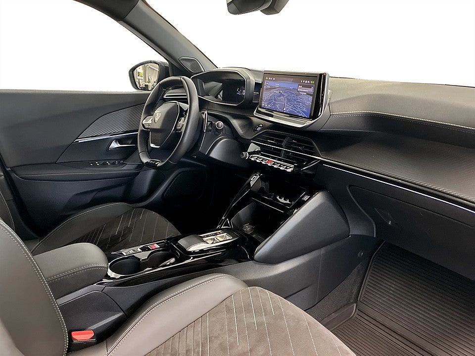 Bild på Peugeot 2008 GT 1.2 PT 130hk Aut 360-KAMERA CARPLAY KEYLESS