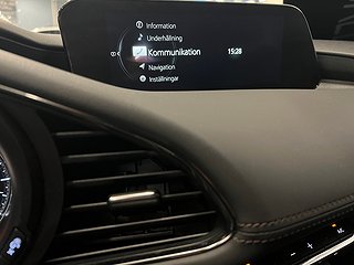 Mazda 3 2.0 M Hybrid Navi Carplay Kamera P-sensorer S&V-däck