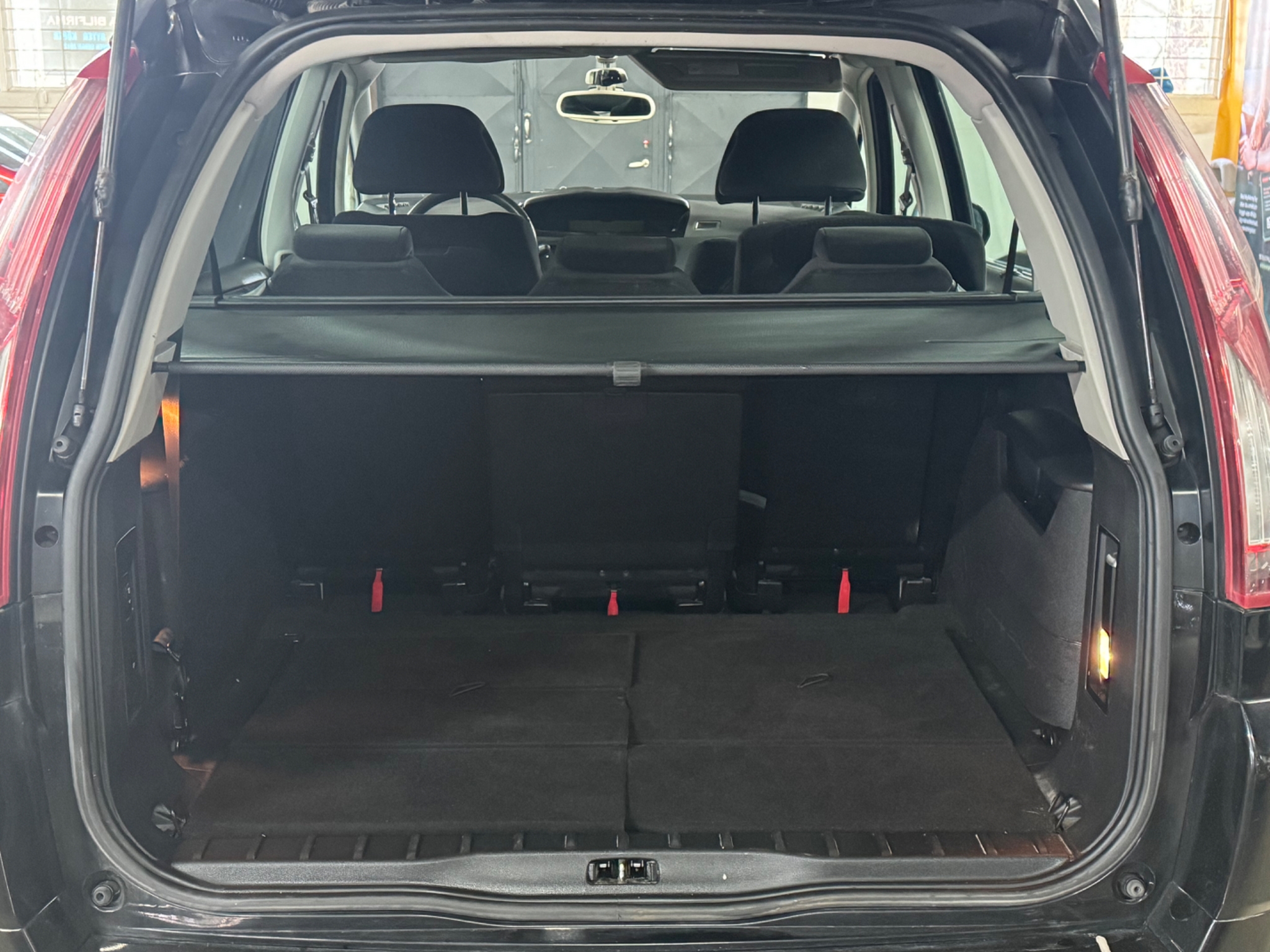 Citroen Grand C4 Picasso 2010, bild 6/44