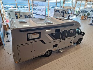 Husbil-halvintegrerad Adria CORAL 670 DL 6 av 36