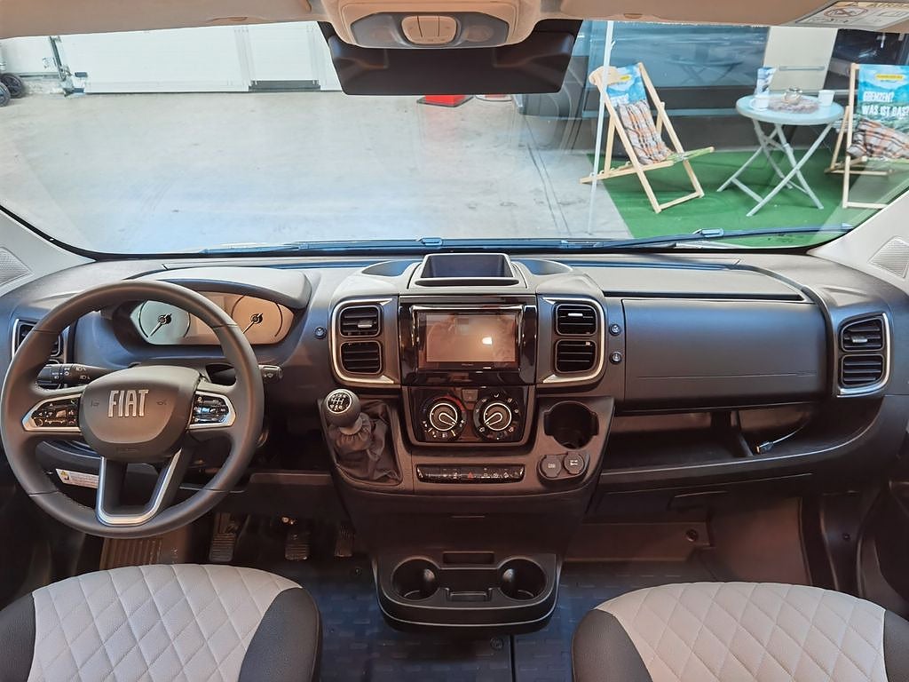 Weinsberg 630  Carabus ME Edition Fire , automat,  långbädd thumbnail