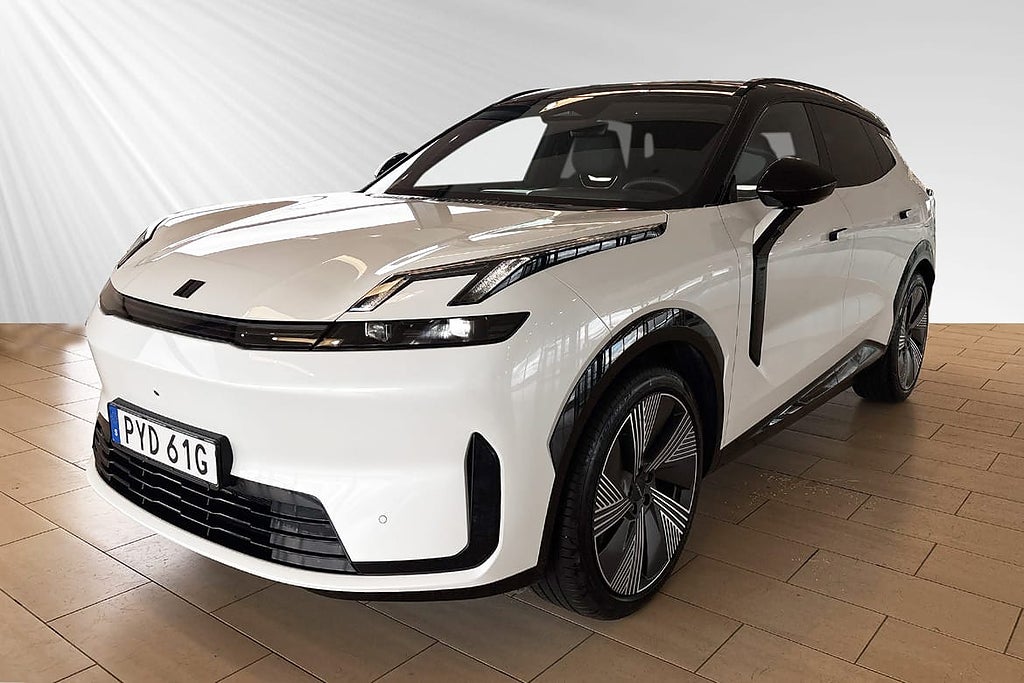 Lynk & Co 08 More PHEV
