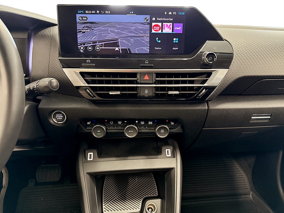 Bild på Citroën C4-X Shine 1.2 PT Aut KAMPANJRÄNTA 3,99%