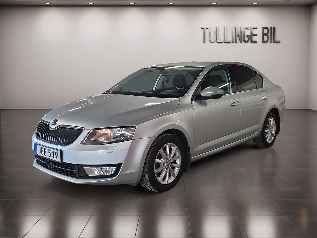 Skoda Octavia 1.6 TDI DSG Ambition PDC Drag