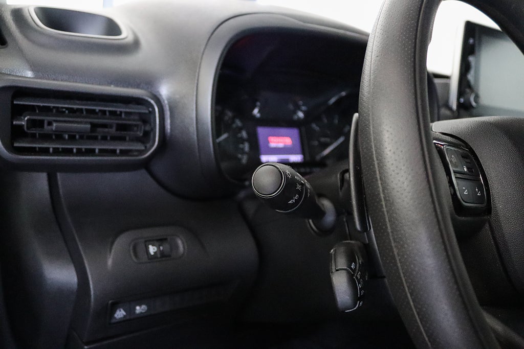 Toyota ProAce City 1.5D Värmare B-kamera 3-Sits