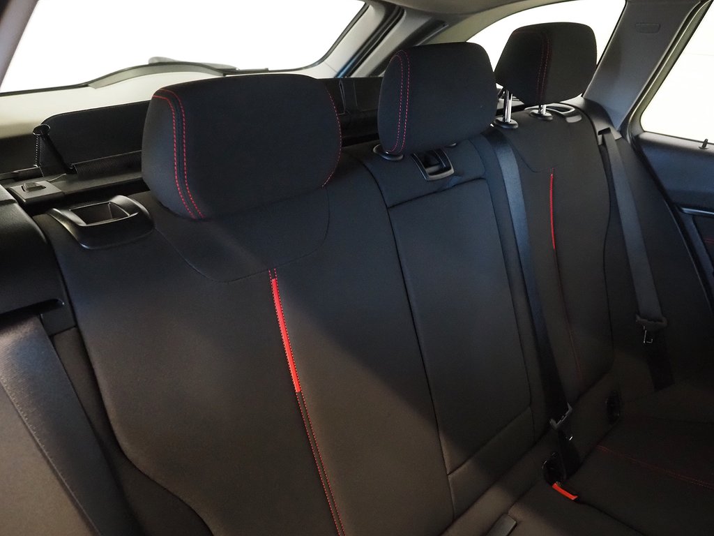 BMW 318 d 143hk Touring Steptronic Sport line Dragkrok 2015