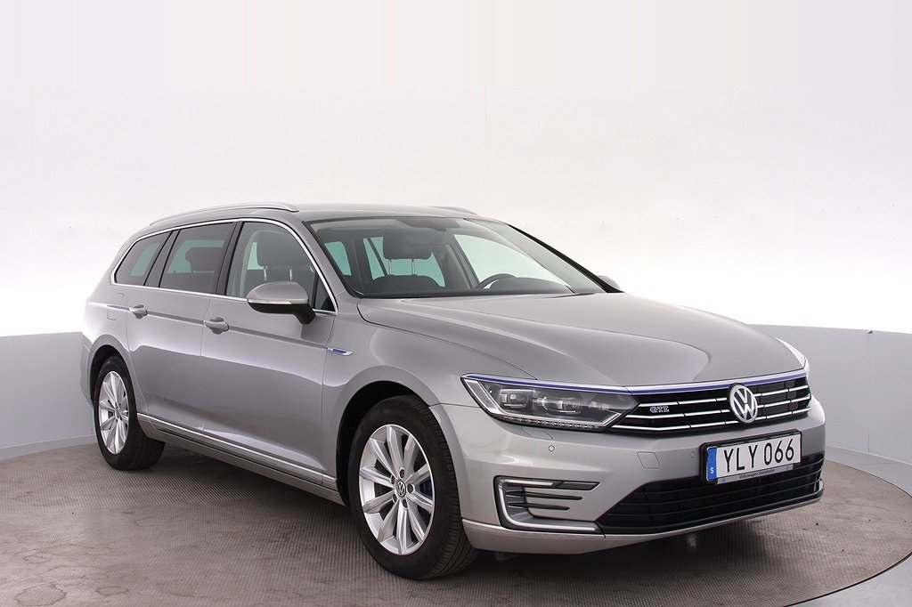 Volkswagen Passat Sportscombi GTE 218Hk DSG Dragpaket