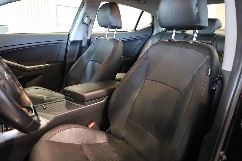 Kia Optima 1.7 CRDi AUT Executive Navi Kamera InfinityLäder 2014