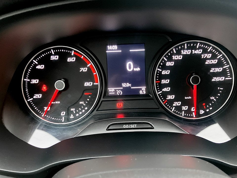 Bild på Seat Leon Style 1.0 TSI 150hk - PANO, B-KAMERA