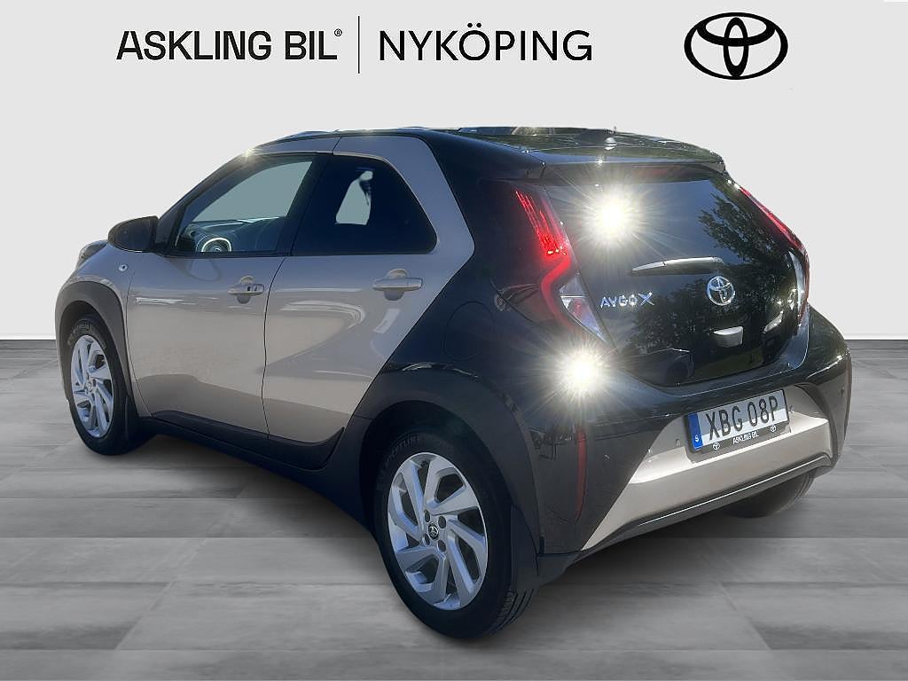 Toyota Aygo X 2022 - miniatyr 3