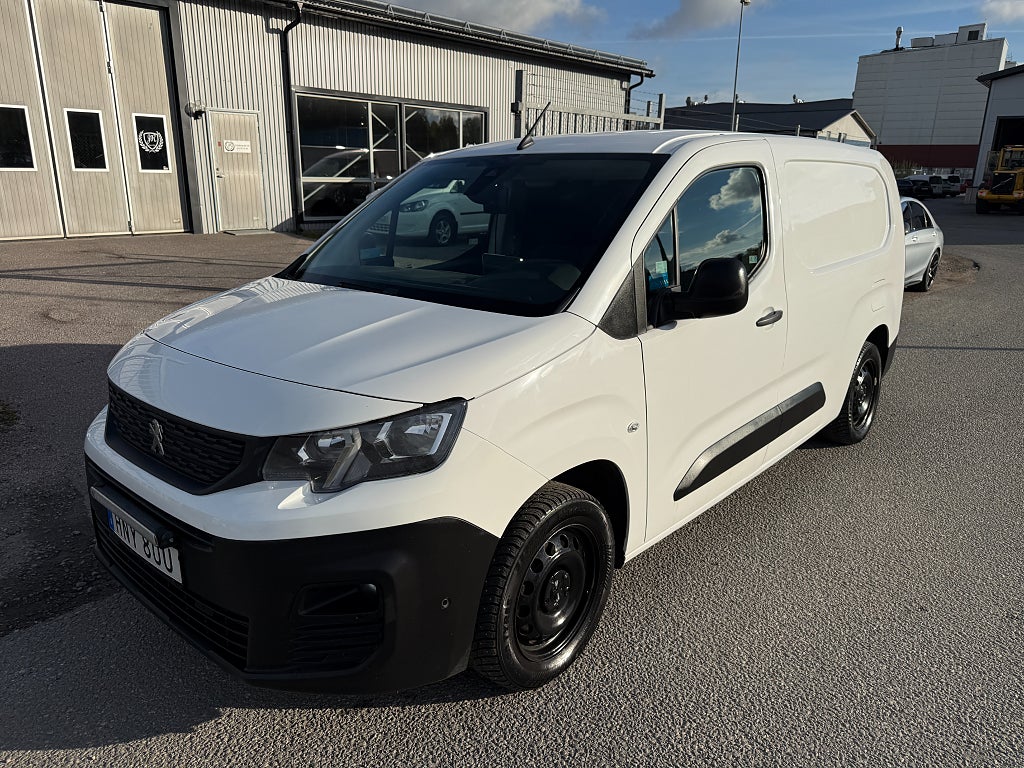 Peugeot Partner L2 1.5 BlueHDi 1 ägare Värmare Inredning Kamera Moms