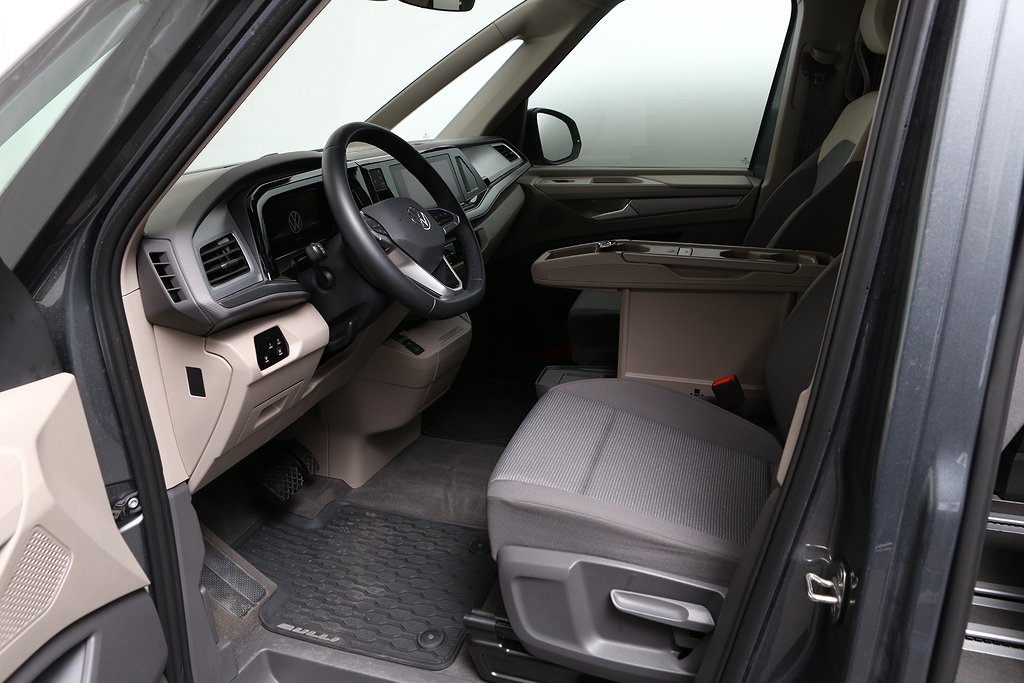 Volkswagen Multivan 2,0 TDI DSG 7-sits Värmare Leasbar 2025