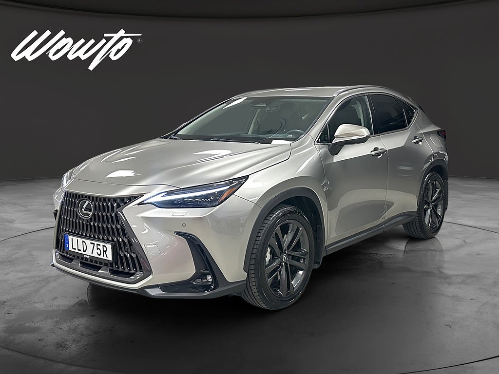 Lexus NX 450h+ AWD Executive Teknik HUD 360° Drag Laddhybrid