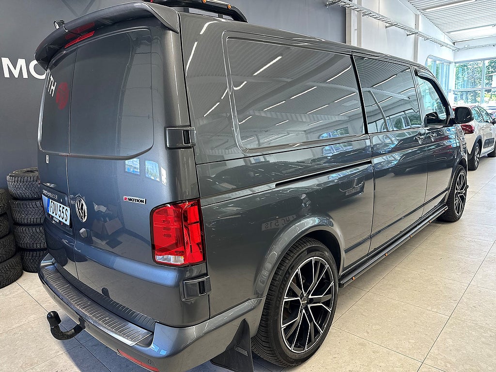Volkswagen Transporter Kombi T32 2.0TDI 4Motion/SKINN/DRAG/NAV/LED/MOMS/SE-