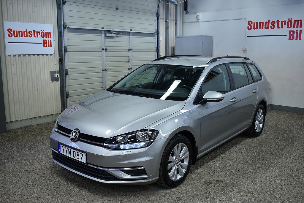 Volkswagen Golf 1.6 TDI 115hk Värmare/Drag SC Kombi