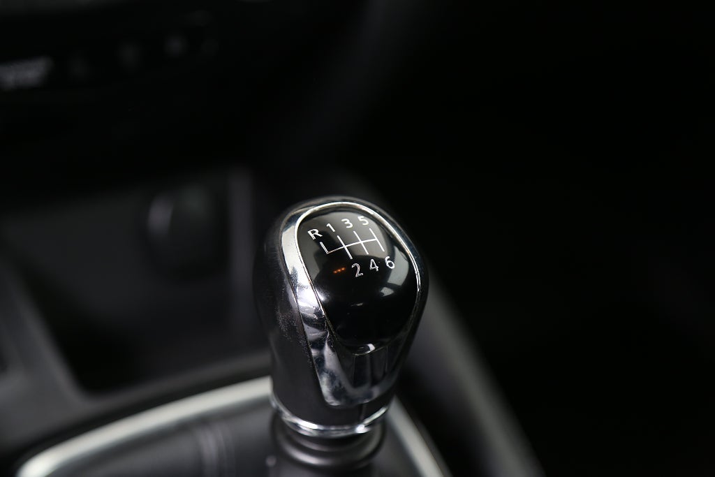 Nissan Qashqai 1,7 dCi 150hk Acenta 4X4 Motorv P-Värmare B-Kamera 2020