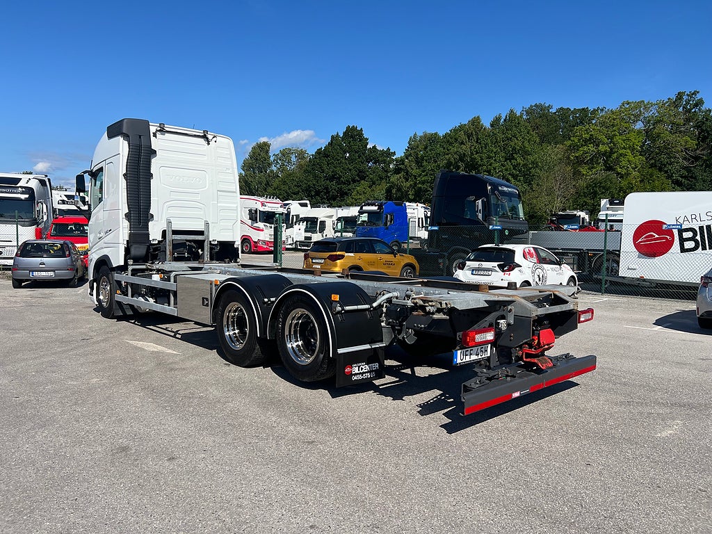 Volvo FH13 540 6x2 Containerede / Lösflaksbil, I-See